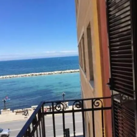 Mariantomare Monolocale Lungomare Сasa de vacaciones Bari