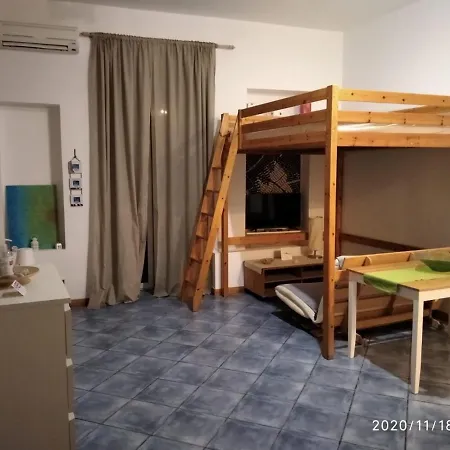 Mariantomare Monolocale Lungomare Ferienhaus