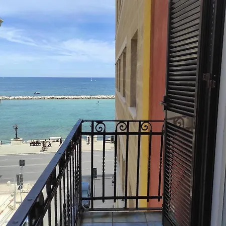 펜션 Mariantomare Monolocale Lungomare *